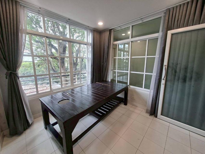 ให้เช่าอาคารพาณิชย์ 5.5 ชั้น ใกล้ BTS เอกมัย เดินทางสะดวก (N.1668) 11