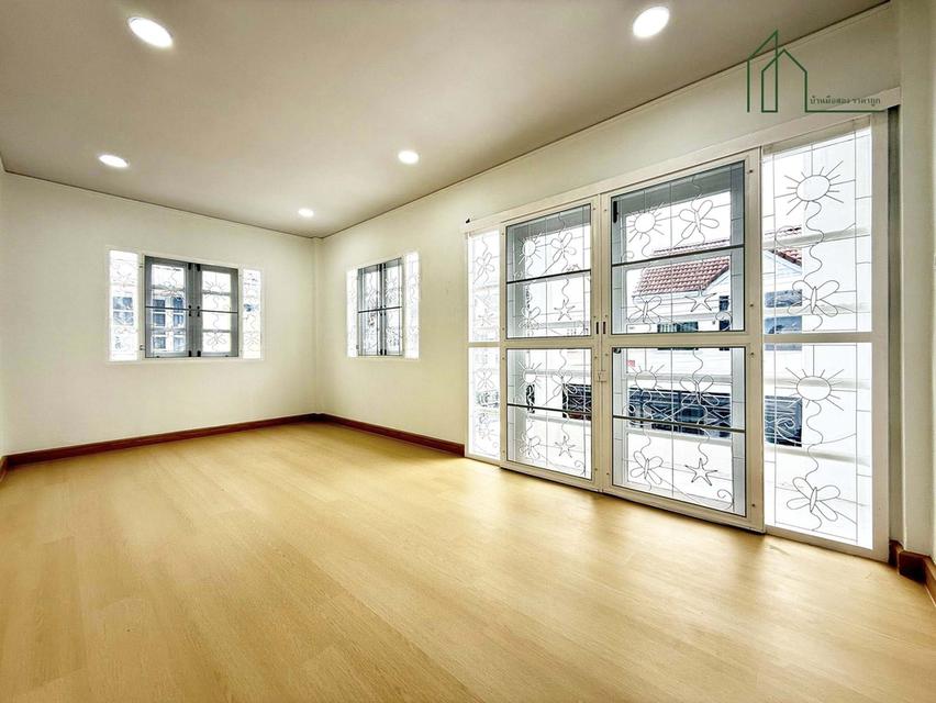 บ้านแฝด หมู่บ้านกิตติยา–ธนาสุข เพชรเกษม 81 11