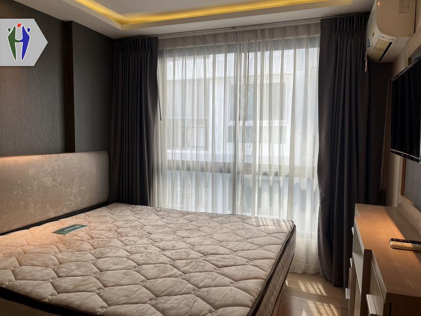 ให้เช่า อิสธานัน คอนโดพัทยา 12,000 บาท • ขนาด 35 ตารางเมตร, 1ห้องนอน 1ห้องน้ำ • ทีวี, แอร์, ตู้เย็น • บิ๊วอินครัวยุโรป • ระเบียง • สระว่ายน้ำ และฟิต 3