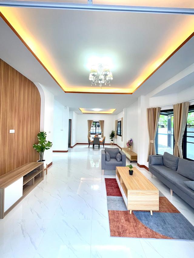 💥บ้านเดี่ยวทำเลดี เข้าออกหลายเส้นทาง ถนนสุวินทวงศ์ 38 หรือ ทางฉลองกรุง61 ตรงข้าม FBT รีโนเวทใหม่พร้อมอยู่ 8