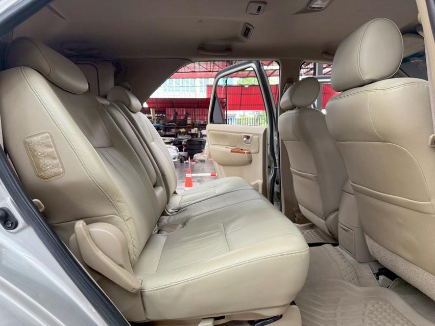 TOYOTA FORTUNER 2.7 V 2WD ปี 2009 14