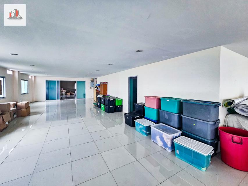 ขาย โกดัง พร้อมตึก 3 ชั้นครึ่ง พื้นที่ใช้สอยเยอะ หมู่บ้านเศรษฐกิจ บางแค 920 ตรม 2 งาน 17 ตรว 5