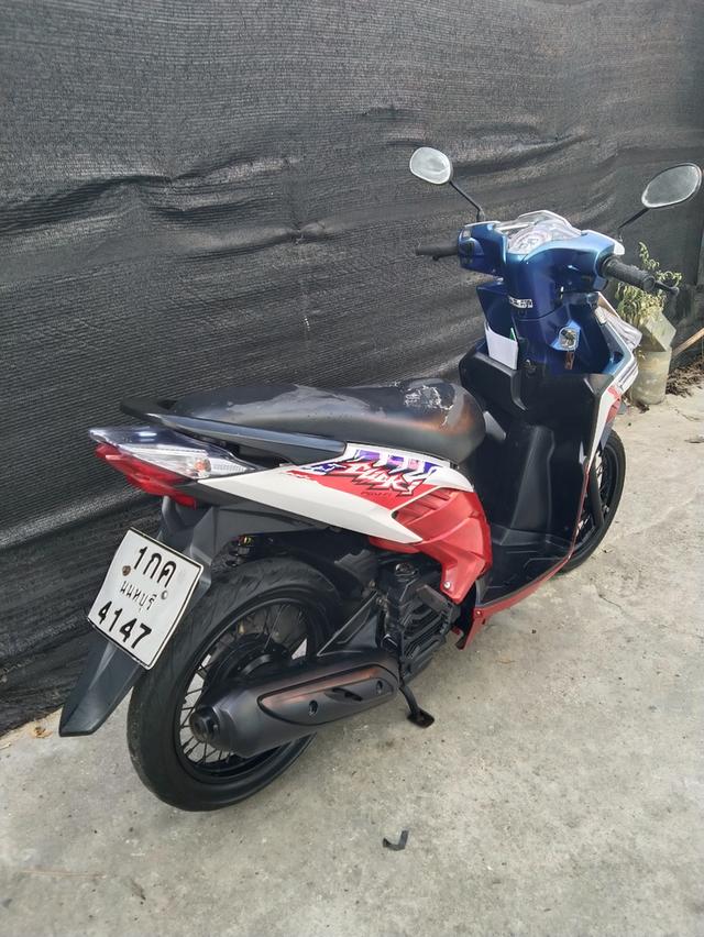 มอเตอร์ไซค์ yamaha click 110 i ปี 2011 รูปที่ 5