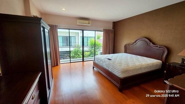 ขายบ้านเดี่ยว 3 ชั้น ถนนเฉลิมพระเกียรติ ร.9 หมู่บ้านลุมพินี สวนหลวง ร.๙ เขตประเวศ 5