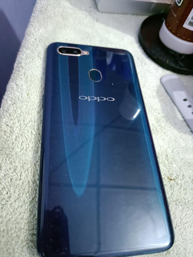 รูป Oppo A7 2018 5