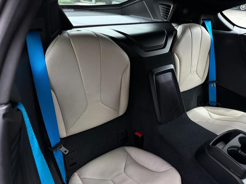 BMW i8 Sport Plug-in Hybrid ปี 2014 รูปที่ 12