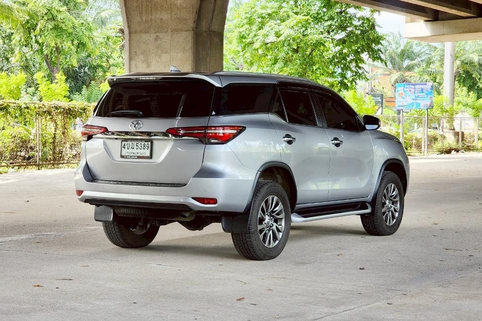 Toyota Fortuner 2.4 V 2WD AT ปี 2023 5