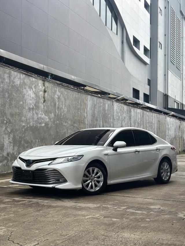 ‼️รถเข้าใหม่‼️ ✅ TOYOTA CAMRY 2.5 HEV PREMIUM ✅ ปี 2021 ✅ ไมล์ 60,000 km ✅ ราคา 898,000 บาทA ราชพฤกษ์ รูปย่อยที่ 3