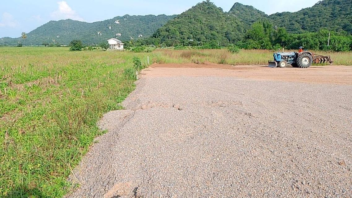 ที่ดินวิวเขา จังหวัดลพบุรี 2