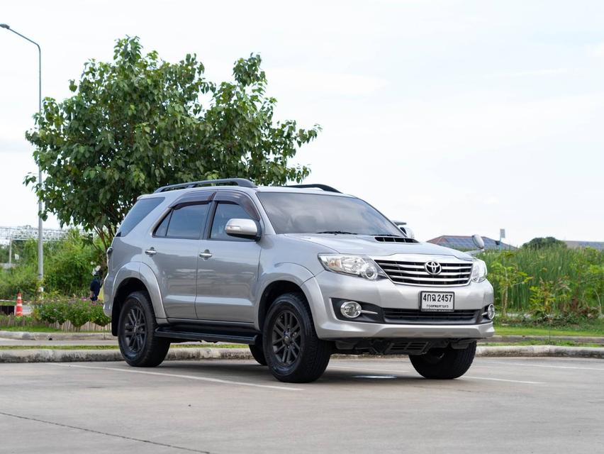 ขาย Toyota Fortuner 2.5V ปี15 3