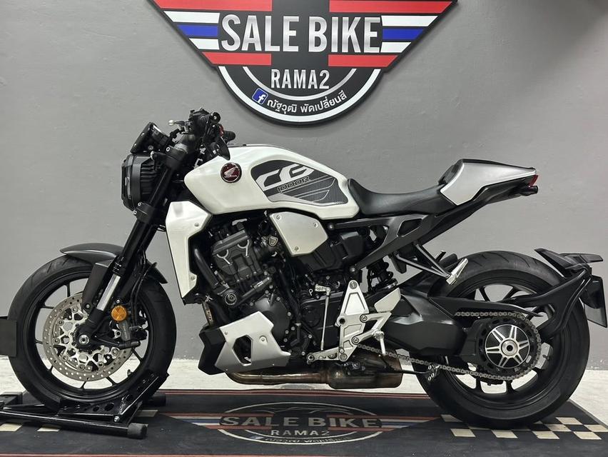 ออกรถ 0 บาท CB1000R แต่งเต็มพร้อมหล่อ  2