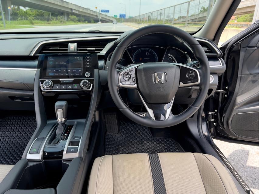 Honda Civic 1.8EL ปี 2020 10