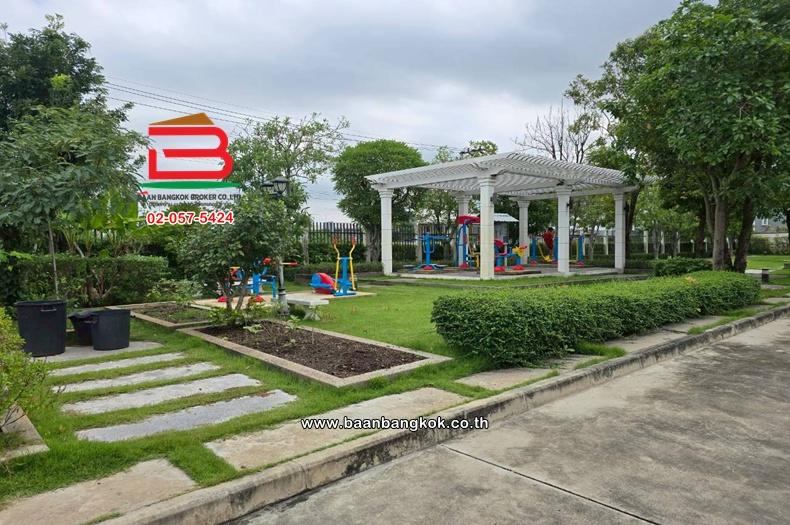 ทาวน์โฮม เนื้อที่ 39.5 ตร.ว. โครงการ เดอะ วิลเลจ ชัยพฤกษ์-วงแหวน (เฟส 6), ใกล้บิ้กซีไทรน้อย ถนนบางกรวย-ไทรน้อย ตำบลไทรน้อย อำเภอไทรน้อย นนทบุรี 11