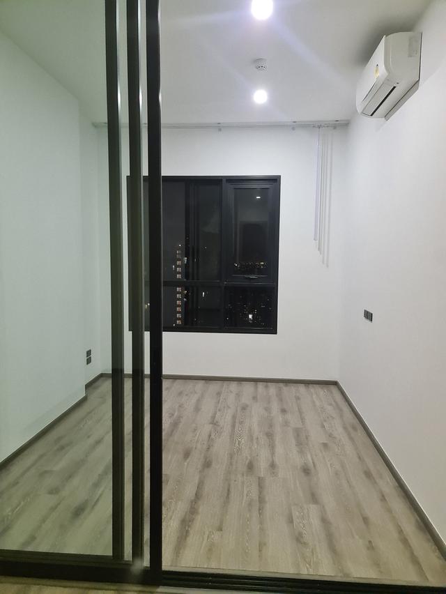 Available for Sale!!! Condo 1 Bedroom Plus at KnightsBridge Prime Onnut 12