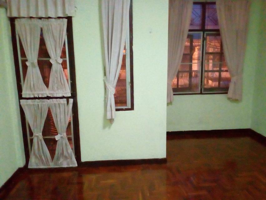 ทาวน์เฮ้าส์2ชั้นให้เช่า 4