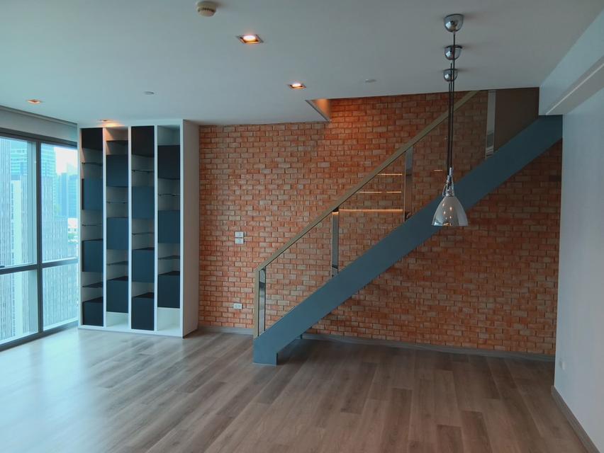 ขาย คอนโดชั้นบนสุด The Room Sukhumvit 21 ราคาพิเศษสุดๆ 4