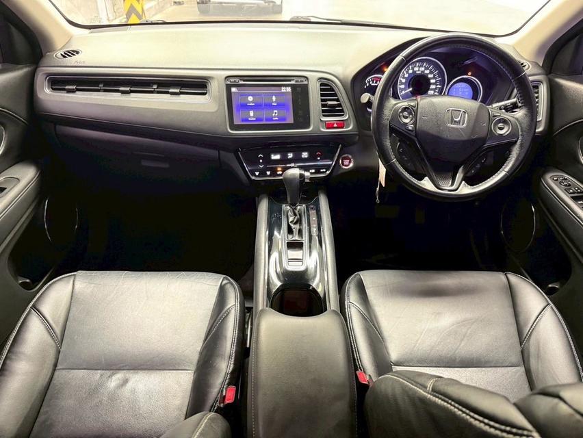 HONDA HRV 1.8EL 2015 สีเทา มือเดียวป้ายแดง 7