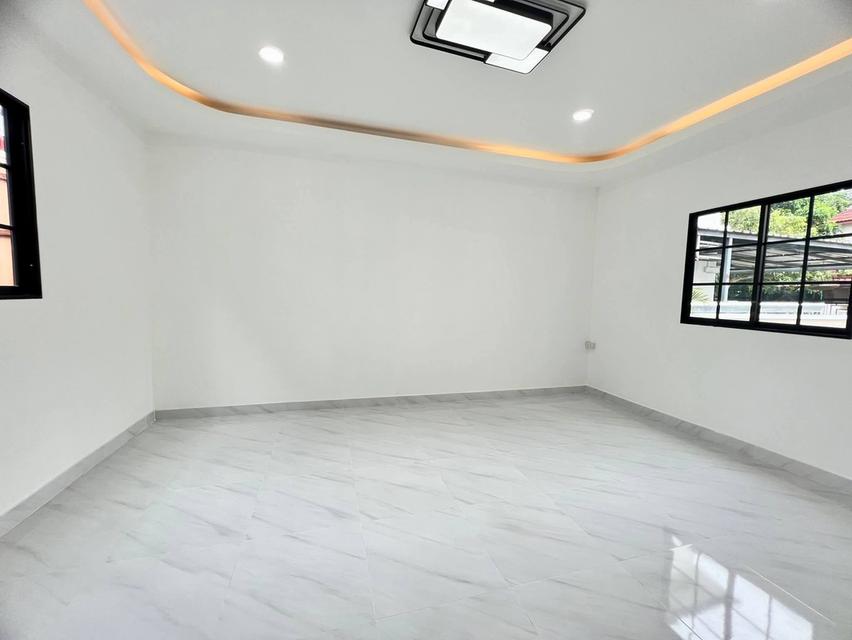 ขายบ้านเดี่ยว 2 ชั้น 50 ตรว. หมู่บ้านเค.ซี. กรีนวิลเลจ มิตรไมตรี 10/1 หนองจอก ฟรีเฟอร์ 11
