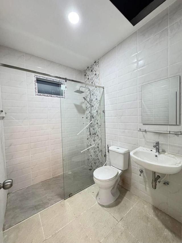 หมู่บ้านฉัตรไพลิน  ลาดหลุมแก้ว 9