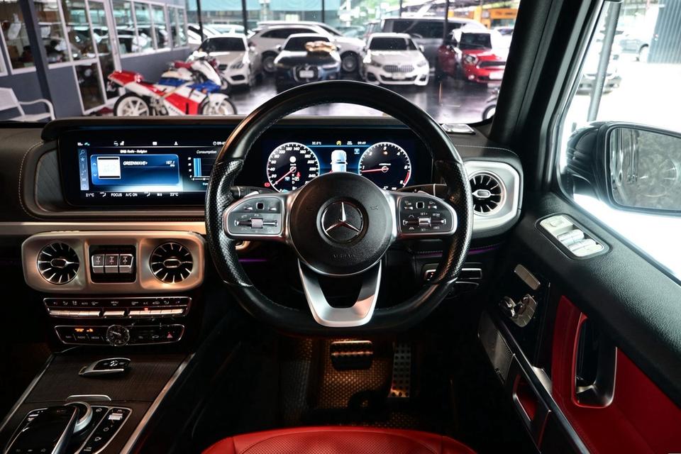 (แจ้งรหัสรถ JRS8999) MERCEDES-BENZ G400d สีดำ ภายในแดง ลงตัวมากๆ รูปที่ 12
