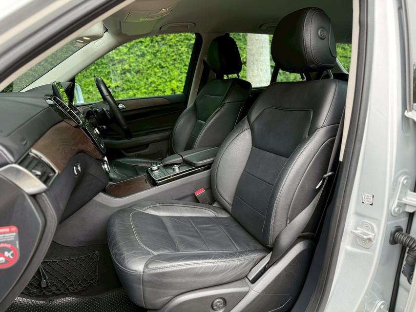 รหัสรถ PJP5396 2017 MERCEDES-BENZ GLE500e Exclusive