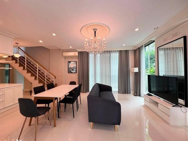 ให้เช่าบ้าน 3 ชั้น โครงการ บ้านกลางเมือง คลาสเซ่ เอกมัย-รามอินทรา ซอยสุคนธสวัสดิ์ 19 1