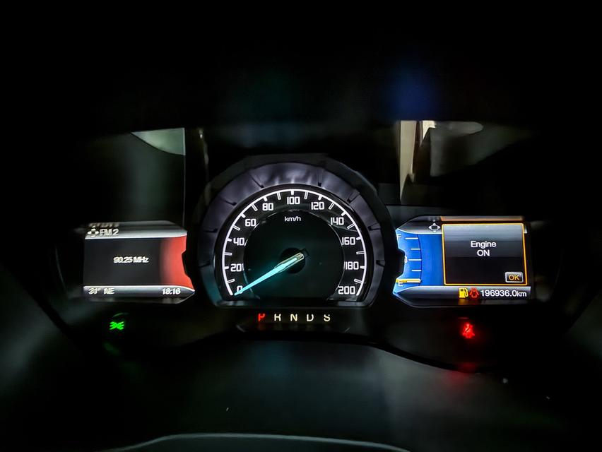 FORD EVEREST 2.2 TITANIUM 2WD 11