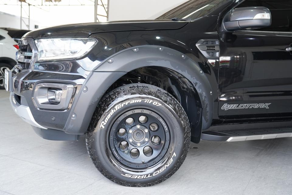 FORD RANGER 2.0 TURBO WILDTRAK AT ปี2018 สีดำ 8