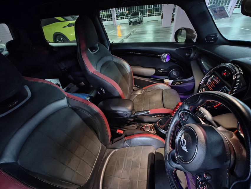 MINI JOHN COOPER WORKS ปี2016 6