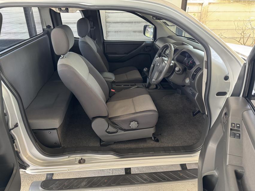 รถบ้านมือเดียวแท้ๆสภาพป้ายแดง NISSAN NAVARA Calibre King Cab เครื่องยนต์ดีเซล 2.5 ลิตร 10