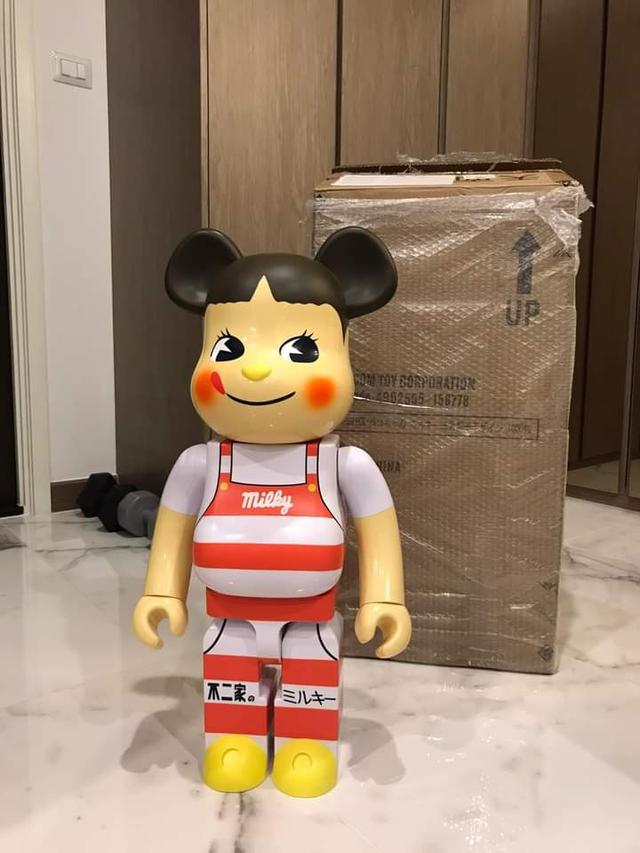 ขาย Bearbrick Peko Chan Milky Tricorn Hat Design 1000% 2