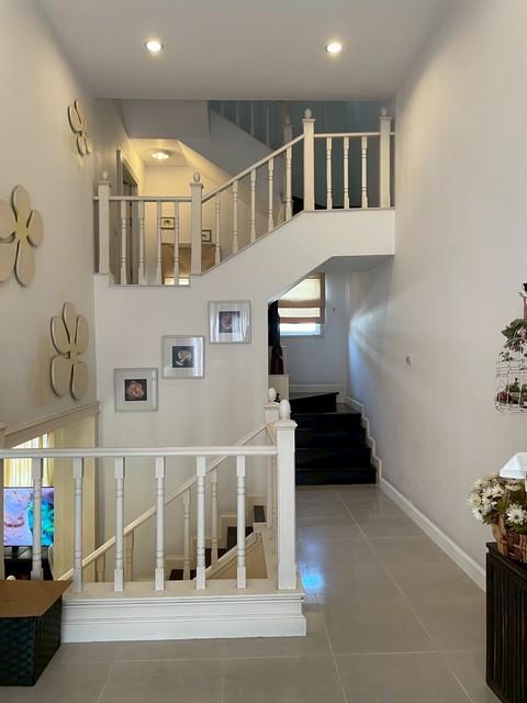 ปรับลดราคา ให้เช่า ทาวน์โฮมหรู 4 ชั้น คริสตัล วิลล์ Townhome Crystal Ville โครงการอยู่หลังเซ็นทรัลอีสต์วิลล์ติดทางด่วน เอกมัยรามอินทรา ซอยประดิษฐ์มนูธ 8