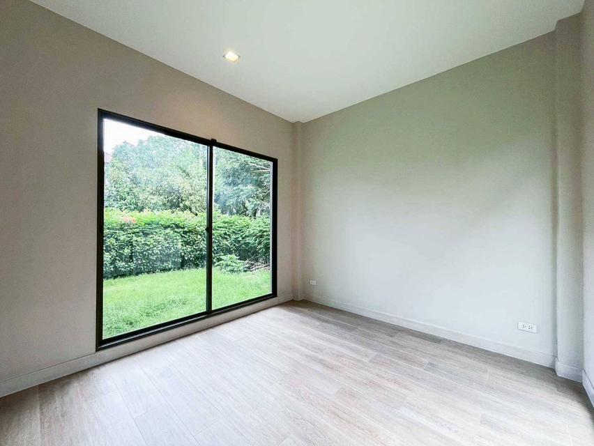 ขาย บ้านเดี่ยว บ้าน Bangkok boulevard ศรีนครินทร์ บางนา  70 ตรว 5นอน 4น้ำ ใกล้ส่วนกลางหมู่บ้าน 6