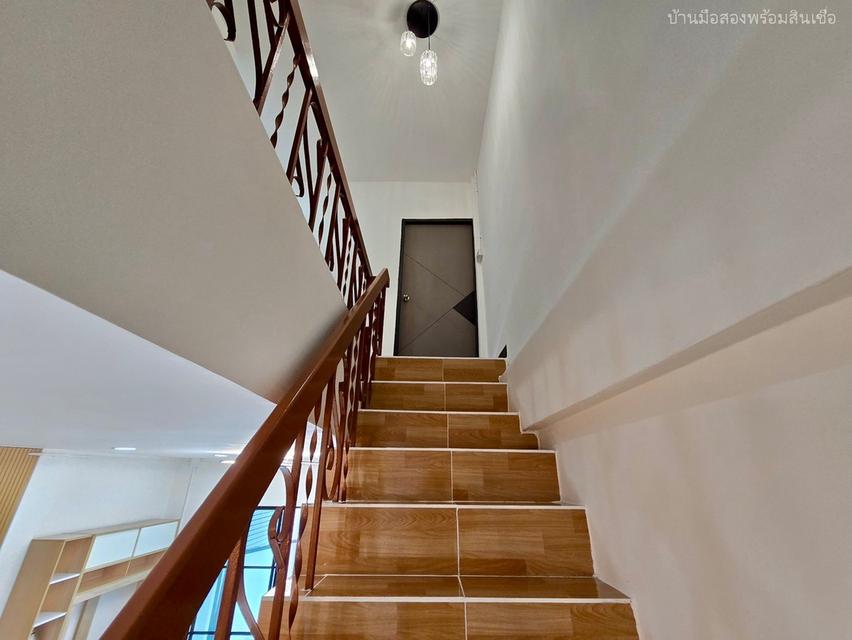 หมู่บ้านสุภาวัลย์ รามคำแหง 176 10