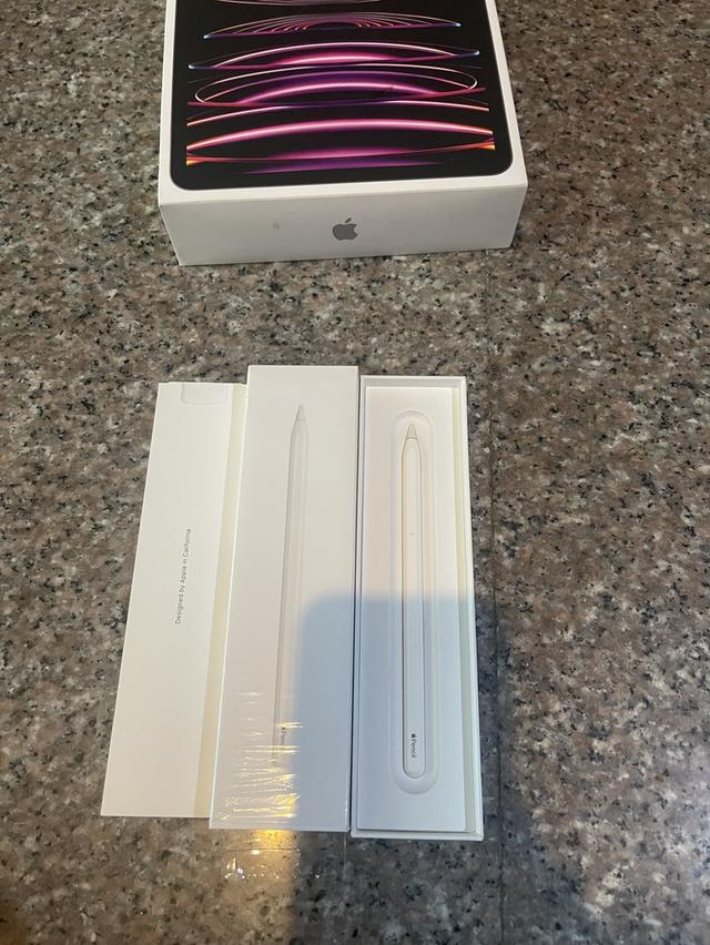 ขายApple Pencil Gen2ของแท้ยกกล่องสภาพสวยๆใช้งานดีทุกๆฟังชั่นถูกมากก