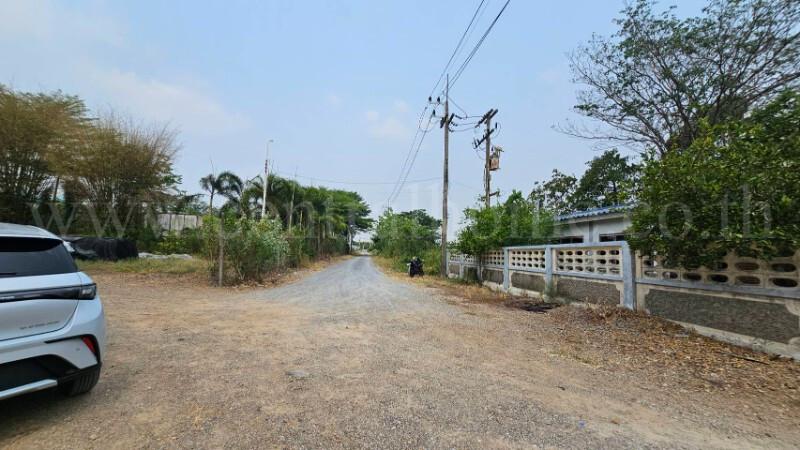 ที่ดินเปล่า 1 ไร่ ลาดหลุมแก้ว ปทุมธานี ใกล้โรงพยาบาล ราคาถูก 8