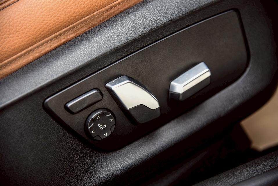 รหัสรถ CBL6999 BMW 530e M Sport G30 AT 2019 20