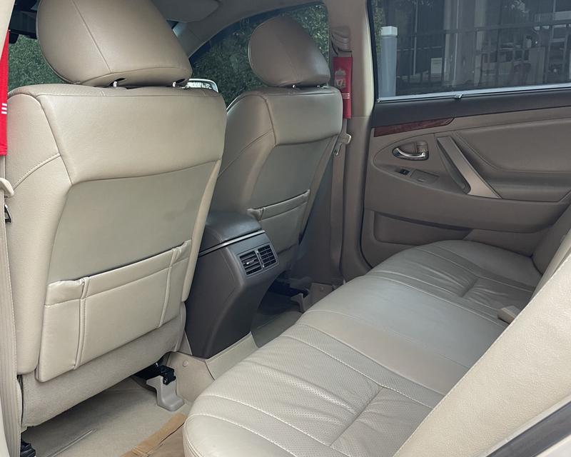 Toyota Camry 2.4V ปี2008 9