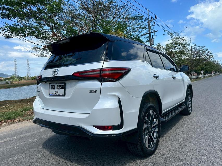 Toyota Fortuner Legenger 2.8 4wd ปี23 รูปที่ 6