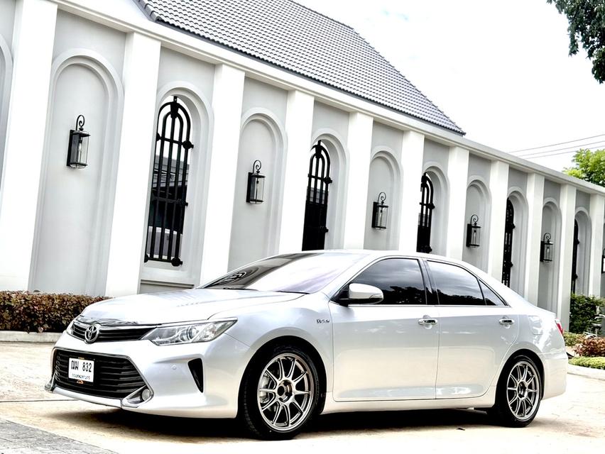 TOYOTA CAMRY 2.0G ปี 2015