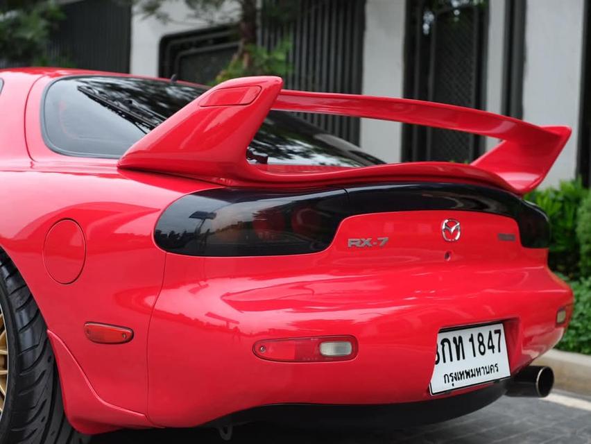 Mazda RX 7 สีแดง 6