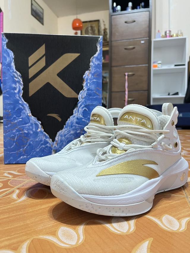 Anta KT8 "White Golden⚪🟡"