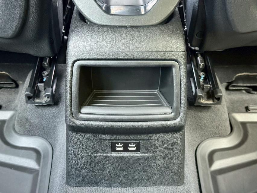 รหัสรถ PJP2761 2019 BMW X1 sDrive18i ICONIC รูปที่ 13