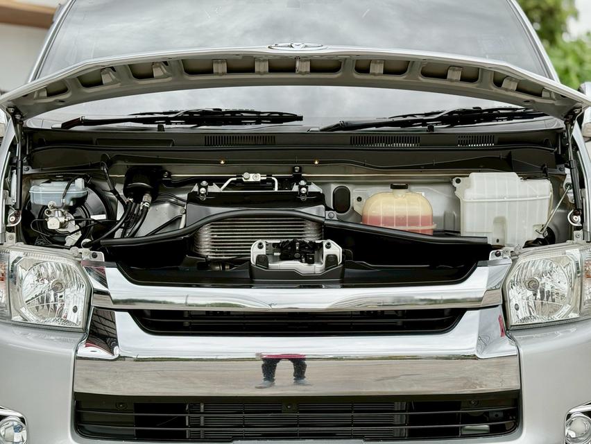 ขาย Toyota Commmuter 3.0 D4D ปี17 17