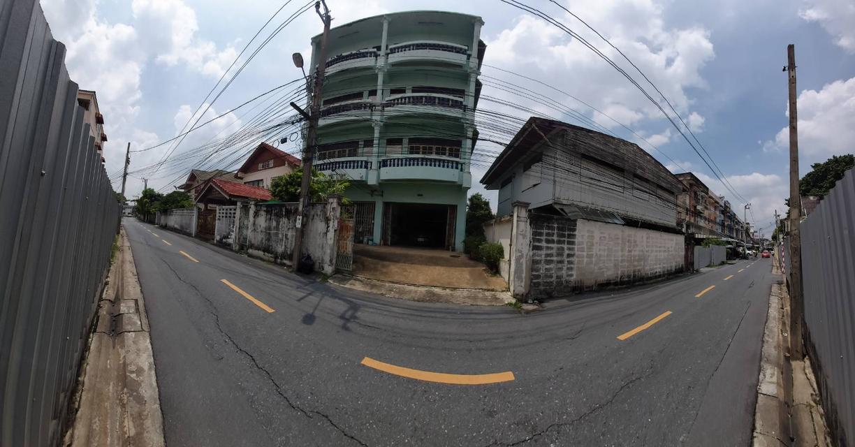 ขายที่ดิน+ตึก5ชั้น 63 วา ซ.จรัญฯ37 กทม. 2