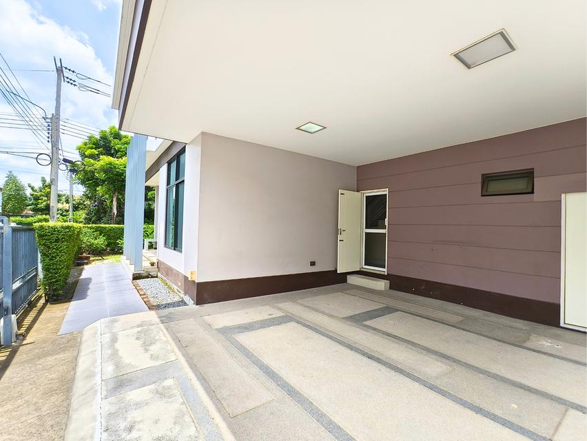 ขาย บ้านเดี่ยว หลังมุม ทิศเหนือ เศรษฐสิริ อ่อนนุช-ศรีนครินทร์ ฟรีค่าใช้จ่ายวันโอน 5ห้องนอน 5ห้องน้ำ 5 นาทีถึงมอเตอร์เวย์ 78.1 ตร.ว. มีเรือนรับรอง 16