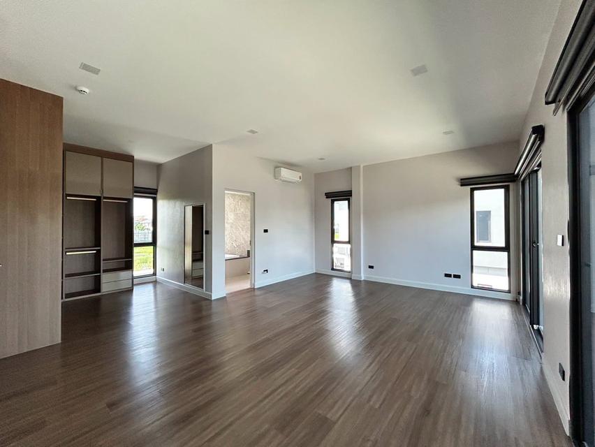 Single House for Sale, Venue Id Motorway Rama 9 10
