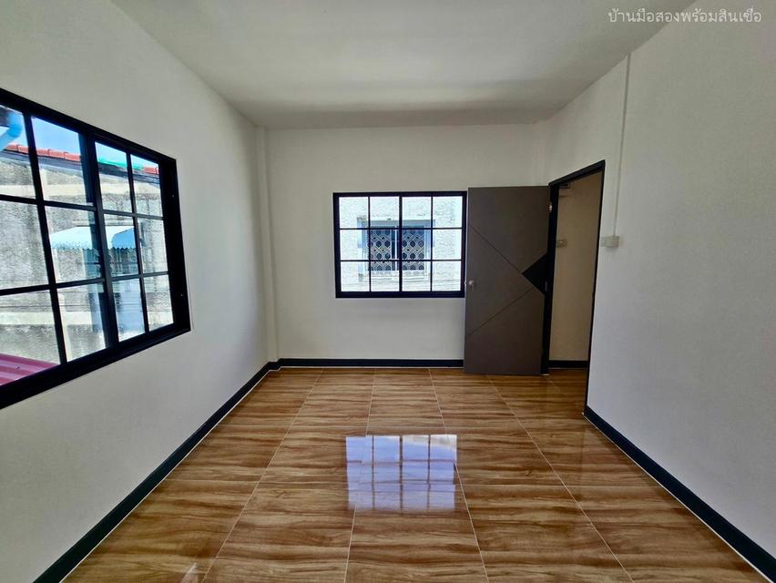 หมู่บ้านวรางกูล เลียบคลองสอง 6 16