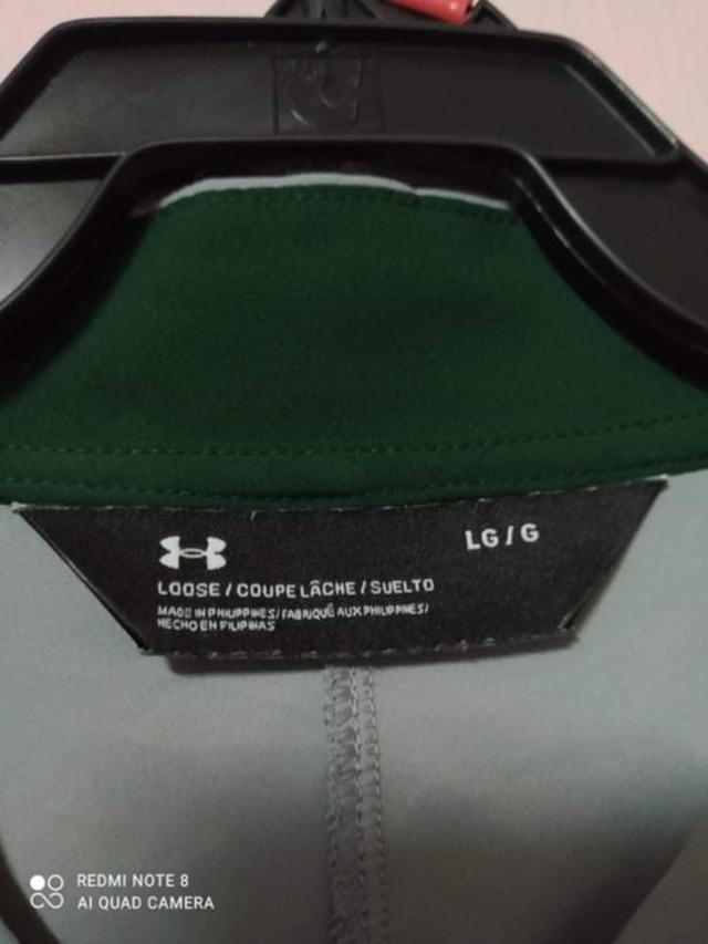 เสื้อ กีฬา แบรนด์ดัง Under armour สภาพเหมือนใหม่ รูปที่ 4