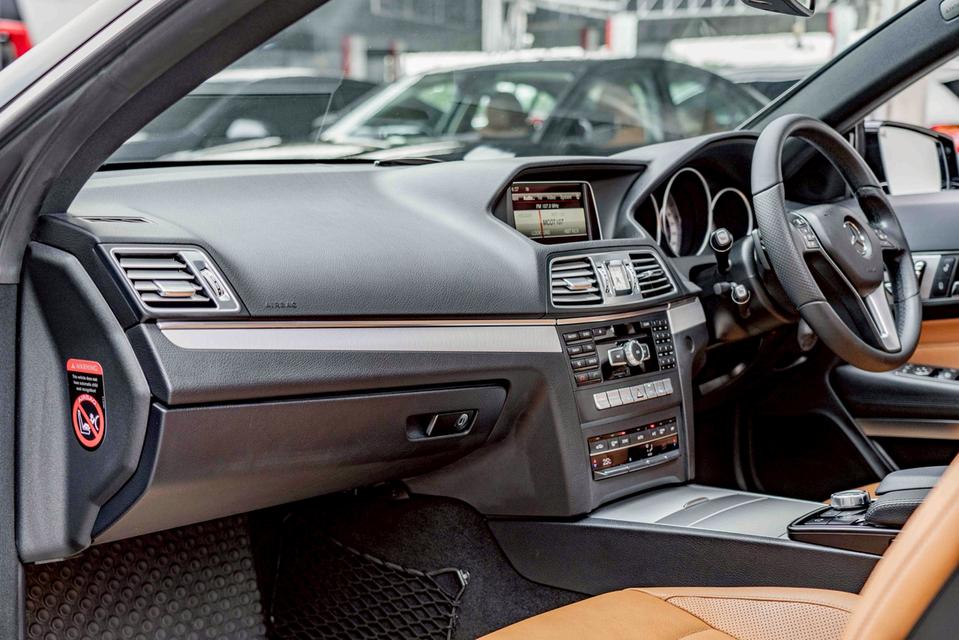 รหัสรถ NP7899 BENZ E200 COUPE ปีรถ : 2014 12